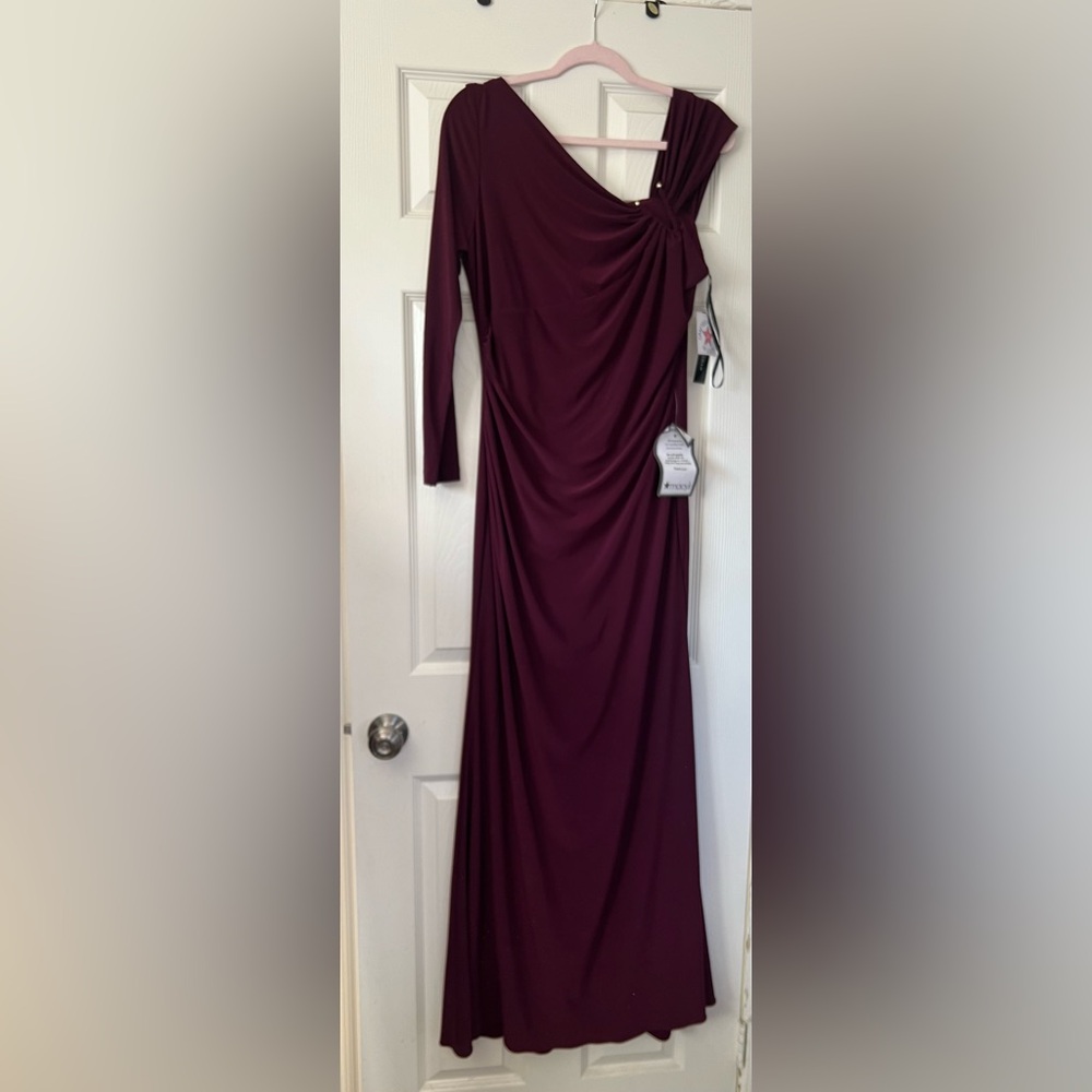 Betsy & Adam maxi dress NWT